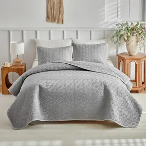 Vintage Geometric Embroidered Bedding Set, Breathable All-Season Comfort, Includes 1 Fitted Sheet & 2 Pillowcases