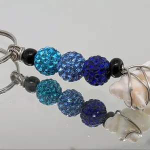 Blue Crystal Beaded Keychain with Shell Charm and Silver Wire Wrap for Stylish Accessory