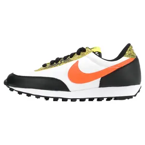 DAYBREAK QS WMNS CQ7620 001