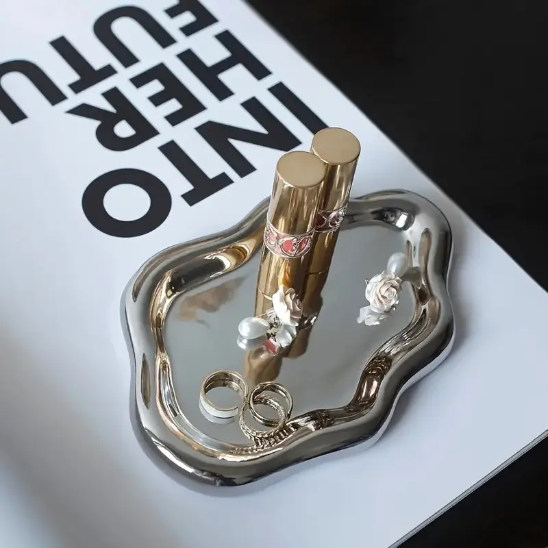 Cloud-Shaped Jewelry Tray, Single Layer Plastic Decorative Cute Storage Organizer for Perfume, Watches, Necklaces, Earrings, Artistic Desktop Decoration, Desktop Organization, Cloud Shape Design