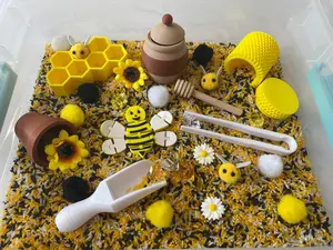 Spring Bee Sensory Bin, Classic Novelty Stress Relief Toy for Kids