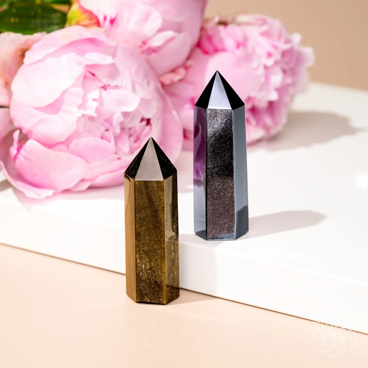 The Upper Hand – Gold & Silver Sheen Obsidian Points