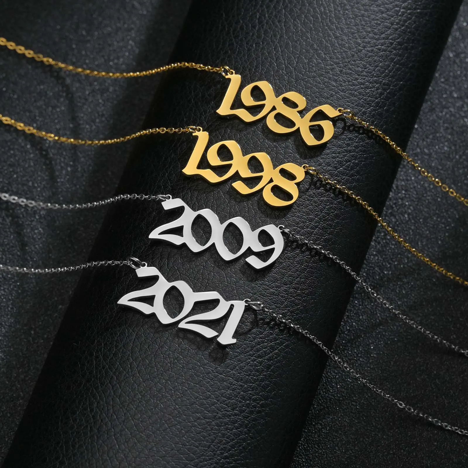 1980-2025 Year Number Pendant Necklace, Modern Elegant Hollow Unisex Jewelry with Adjustable O-Chain, Customizable Daily Gift for Anniversaries/Birthdays, Glossy Metal Coating, Easy to Wear