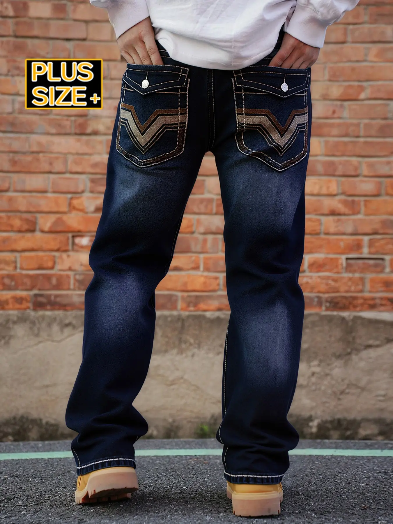 All-season men's casual, fashionable, slim-fit straight-leg jeans in a vintage-washed dark blue. Features a built-in YKK zipper closure and embroidered back pockets. Machine-washable fabric, suitable for all seasons. Simple and versatile men's jeans