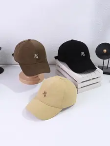 Cartoon Astronaut Embroidered Baseball Cap, Casual Outdoor Sports Hat for Men & Women, Fashion Accessories for Daily Wear