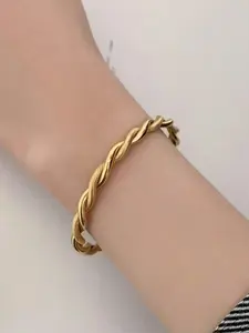 1 pc Charm Cuff Twist Bracelets Opening Bangles For Women Gold Color Alloy Wire Thin Simple Bangles Jewelry，Suitable Gift For Girlfriend, Sister, Mother, Vacation, Party, Wedding, Suitable For Women's Daily And Festival Wear