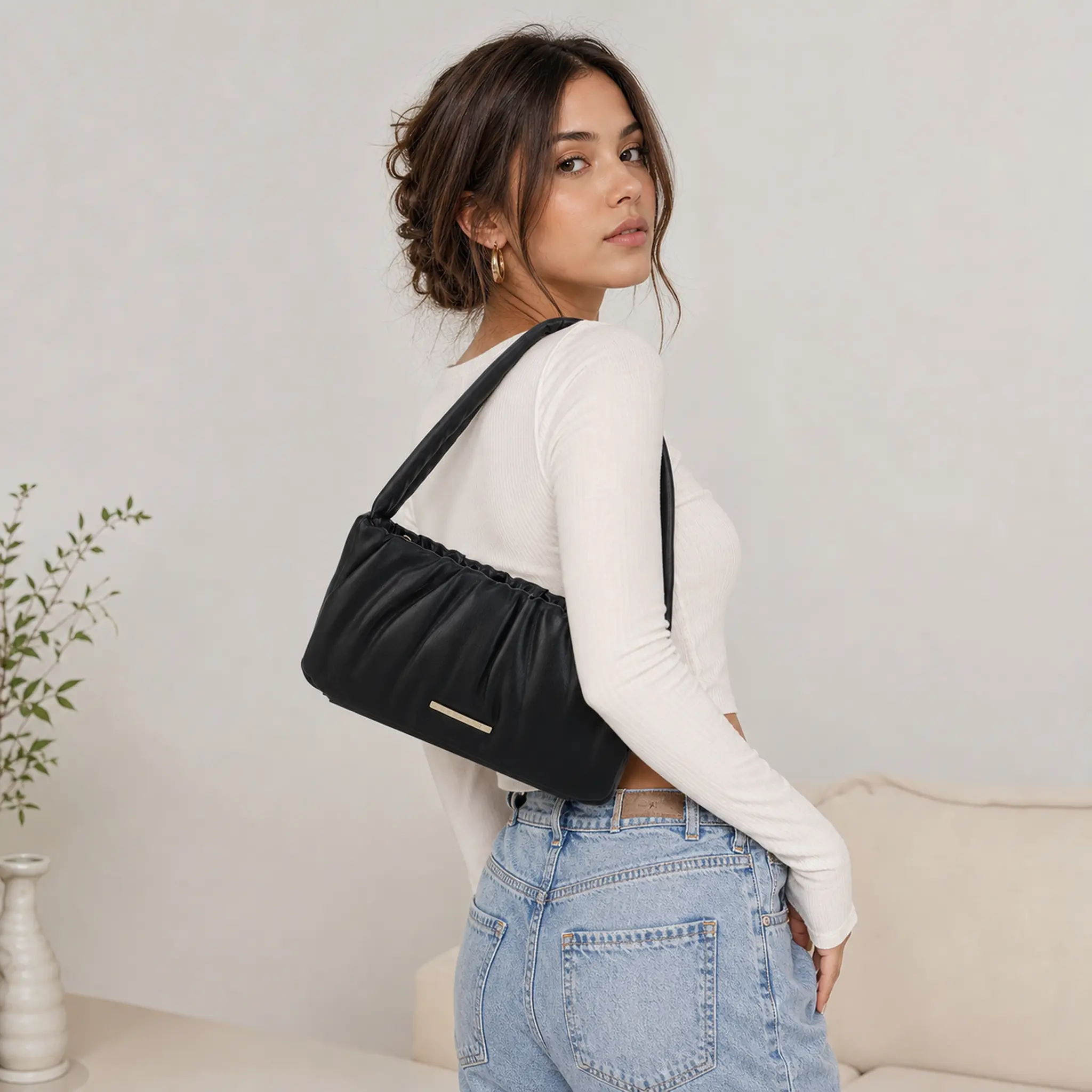 Soft Faux Leather Ruched Pleated Baguette Bag for Women, Zipper Closure Underarm Shoulder Handbag, Large Capacity Casual Daily Shoulder Purse