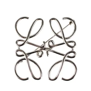 Pre-owned Loewe silver Bag Accessories Anagram Brooch W26021688