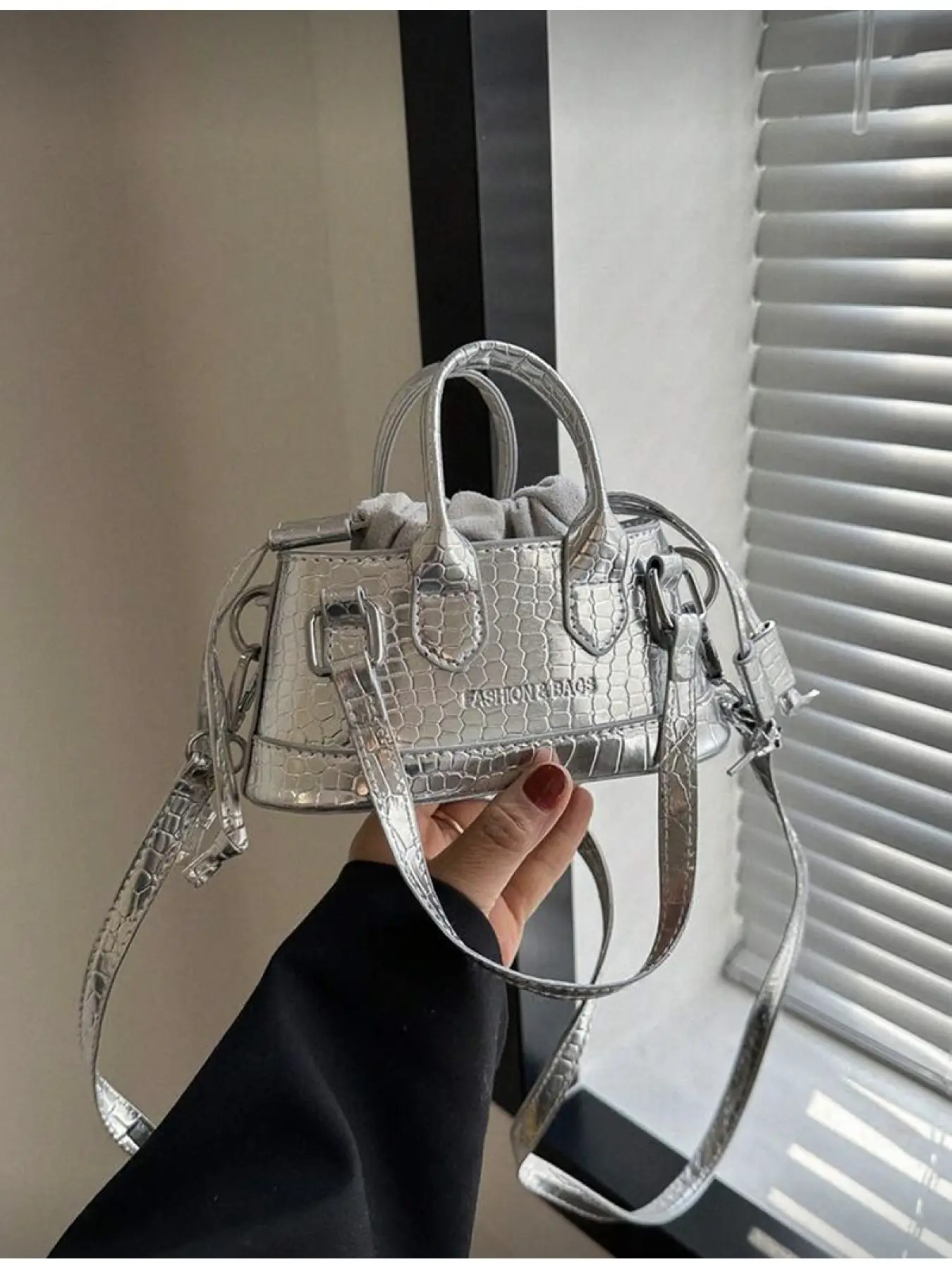 Mini Fashion Women Crocodile Embossed Handbag Crossbody Bag Stylish Handbag Fashionable Crossbody Bag Fashion Bags