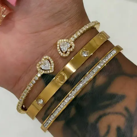 Women's 3pc Stainless Steel & 18k Heart Rhinestone Bangle Bracelet Set, Copper Inlay Artistic Design, Ideal for Daily Wear, Heart Shaped Bracelet, Heart Cuff Bracelet, Jewelry Bracelets