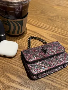 Mini Fashion Crossbody Chain Bag, Solid Color Trendy Shoulder Bag, High-End Casual Handbag, Stylish Daily Accessory, Daily Use Purse, Cross Body Bags, Fashionable Bags, Fashion Purses