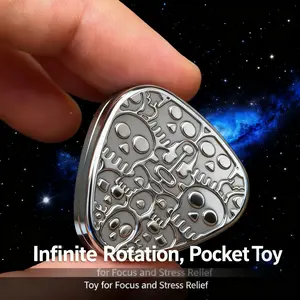 Unique Skull Print Metal Fidget Toy， Infinite Rotation, Pocket Toy for Focus and Stress Relief Men's Toy Perfect Holiday Gift Adult