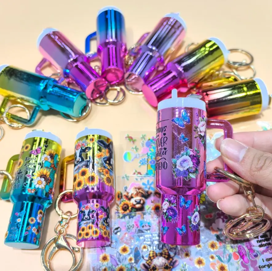 Summerwins 50pcs Multicolored Cartoon Mini Tumbler Cup Fashion Keychains, Cute Funny Charm Accents, Fun Accent for Daily Errands Accessory - Note: Stickers and Cup Keychains Are Sold Separately, Fashion Keychain