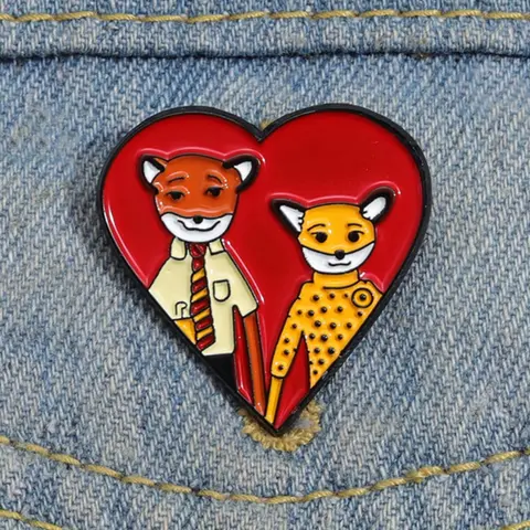 1 Piece Unisex Cute Cartoon Fox & Heart Love Design Brooch, Novelty Badge Brooch, Fashionable Clothes Accessories for Daily & Party Decoration, Fashion Accessory, Alloy Brooch Pin Clip