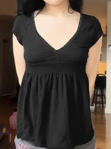 Women's Plain Fitted V Neck Basic Tee, Casual Short Sleeve T-shirt for Summer, Ladies Clothes for Daily Wear, Top