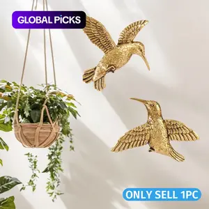 Resin Hummingbird Wall Hanging Decor, Flying Hummingbird Design, Indoor Home Decoration for Living Room, Dining Area, Party and Wedding, Hanging Ornaments, Decorative Home Accessory #GLOBAL PICKS