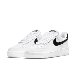 Nike Air Force 1 "White and Black" Streetwear Style, Classic Retro Design, Non-Slip, Low-Top, White and Black, Men's Style, White and Black Casual Trainer Shoes Minimalist Casual Shoes Casual Breathable Shoes Lightweight Soft Sole mens shoes cheap