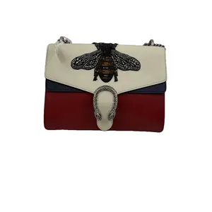 Pre-owned GUCCI h3 Red & White Bi Color Calfskin "Dionysus" Chain Crossbody Bag with Bee Embroidery 62294