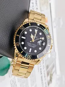 Luxury Jinshui Ghost Submariner Business and Leisure Men's Quartz Analog Watch, Round Dial, Hollow bottom cover, luminous waterproof strap with calendar display, butterfly buckle stainless steel strap, accessory, suitable for various occasions to wea