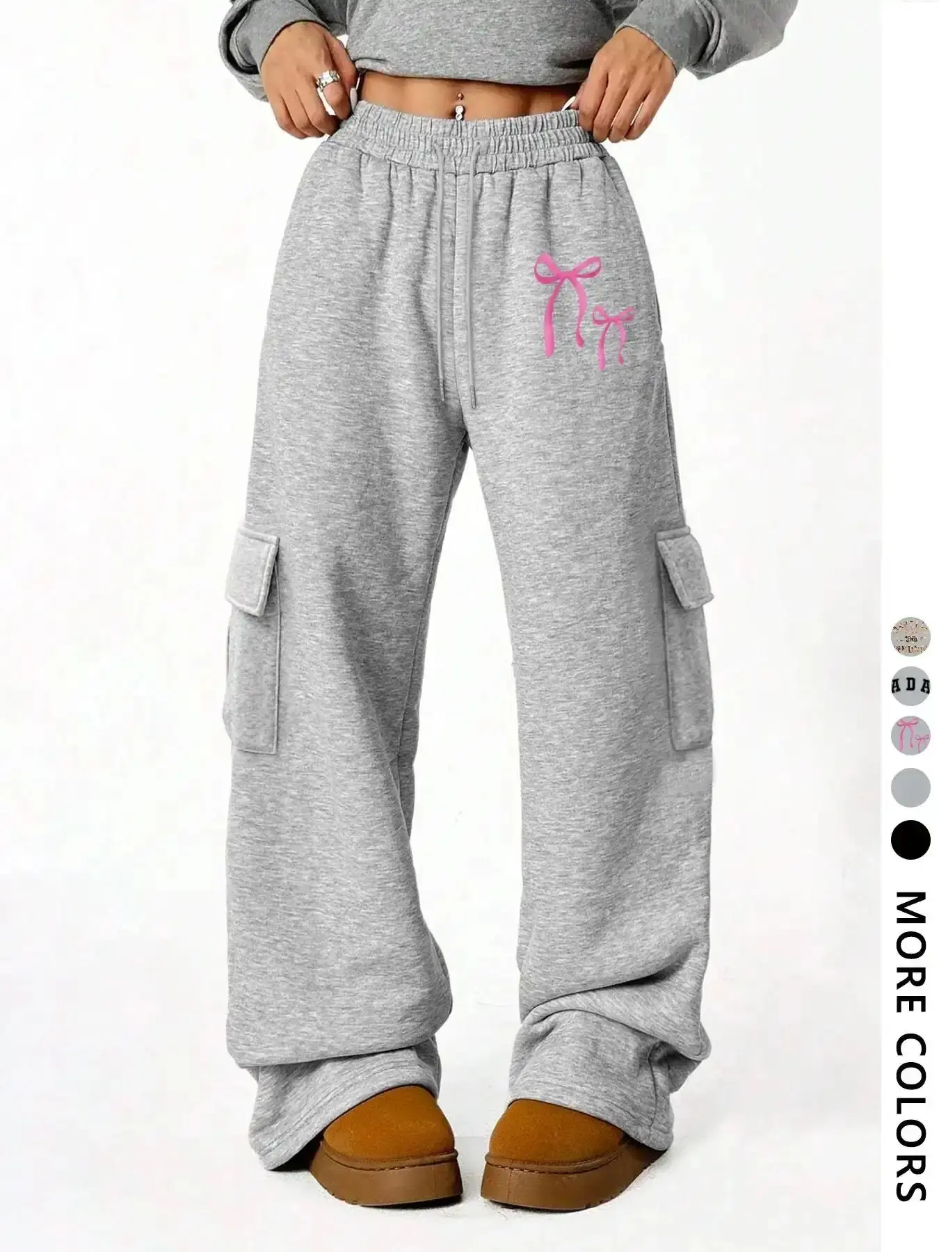 Women's Mid Rise Grey Cargo Sweatpants Joggers Comfy Soft Pocket Pants for Daily Wear, Wide statement piece elegant weekend wear casual chic street style figure flattering loose fit elevated basics