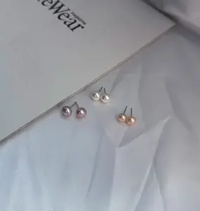 E28-Timeless Freshwater Pearl Stud Earrings | Natural White, Pink & Purple | Minimalist Daily Jewelry | Classic Button Shape. Pearl Studs / Small Earrings / Daily Accessories / Clean Girl Aesthetic / Old Money Style / Quiet Luxury