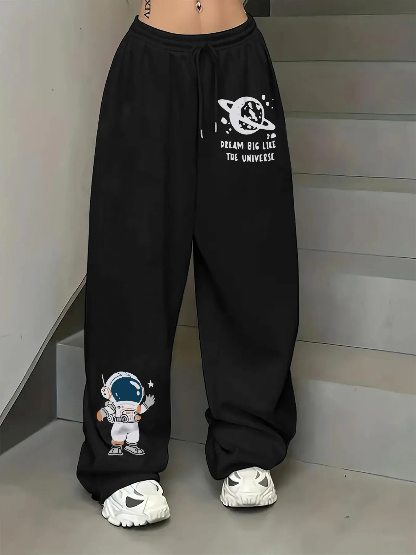 Women's Astronaut Print Drawstring Waist Sweatpants, Casual Jogger Pants for Daily Wear, Ladies Bottoms for Summer
