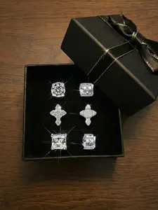 Random Style,Unisex Magnetic Stud Earrings Set, Cross Design Rhinestone Punk Style, All-Seasons Plain Pattern, No Ear Piercing Required, Studded Cross Earrings