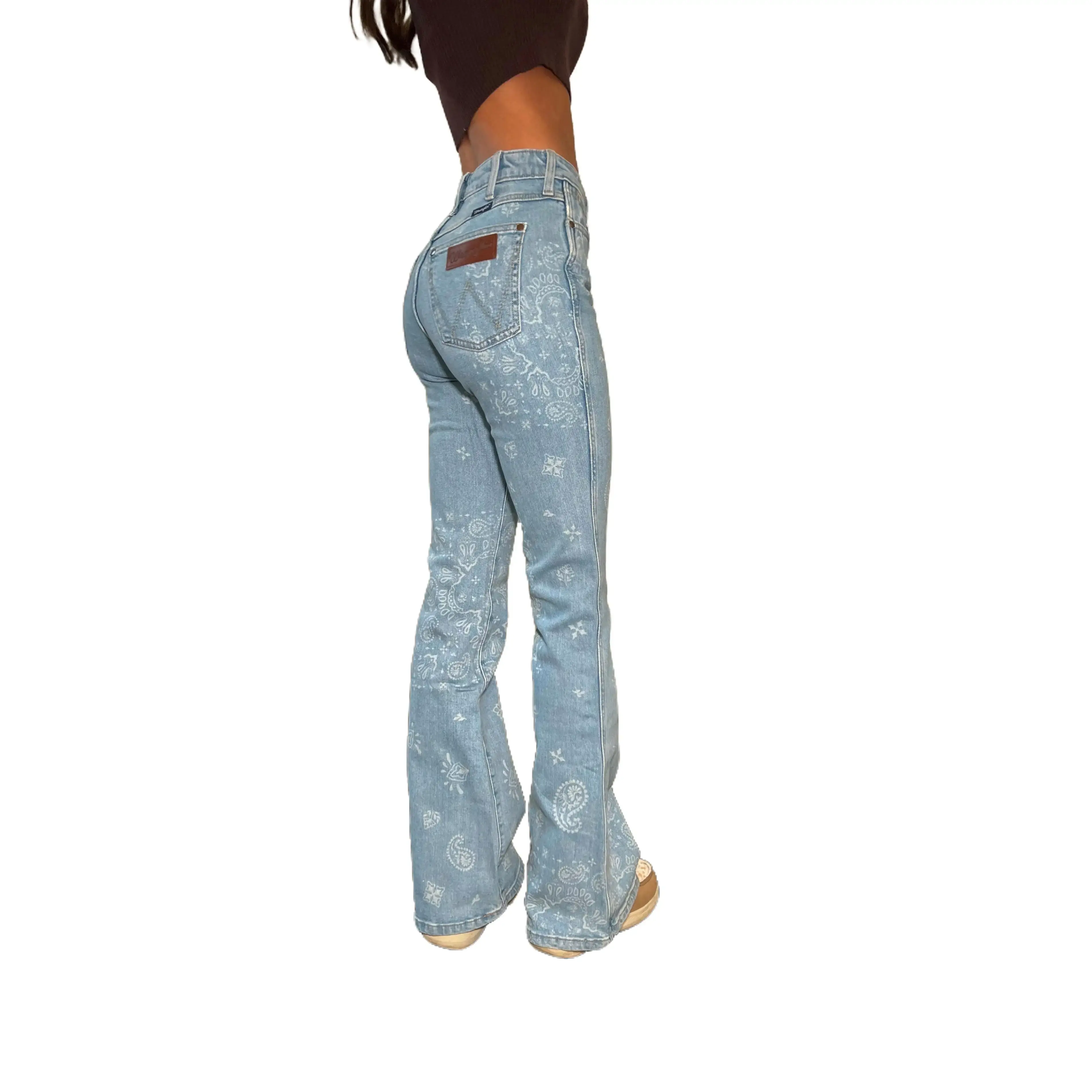 Wrangler Women's Retro Daytona High-Rise Flare Jeans in a Statement Paisley Print, Light Wash Stretch Denim, Casual, Cotton, Western Riding, Aesthetic, Bottoms