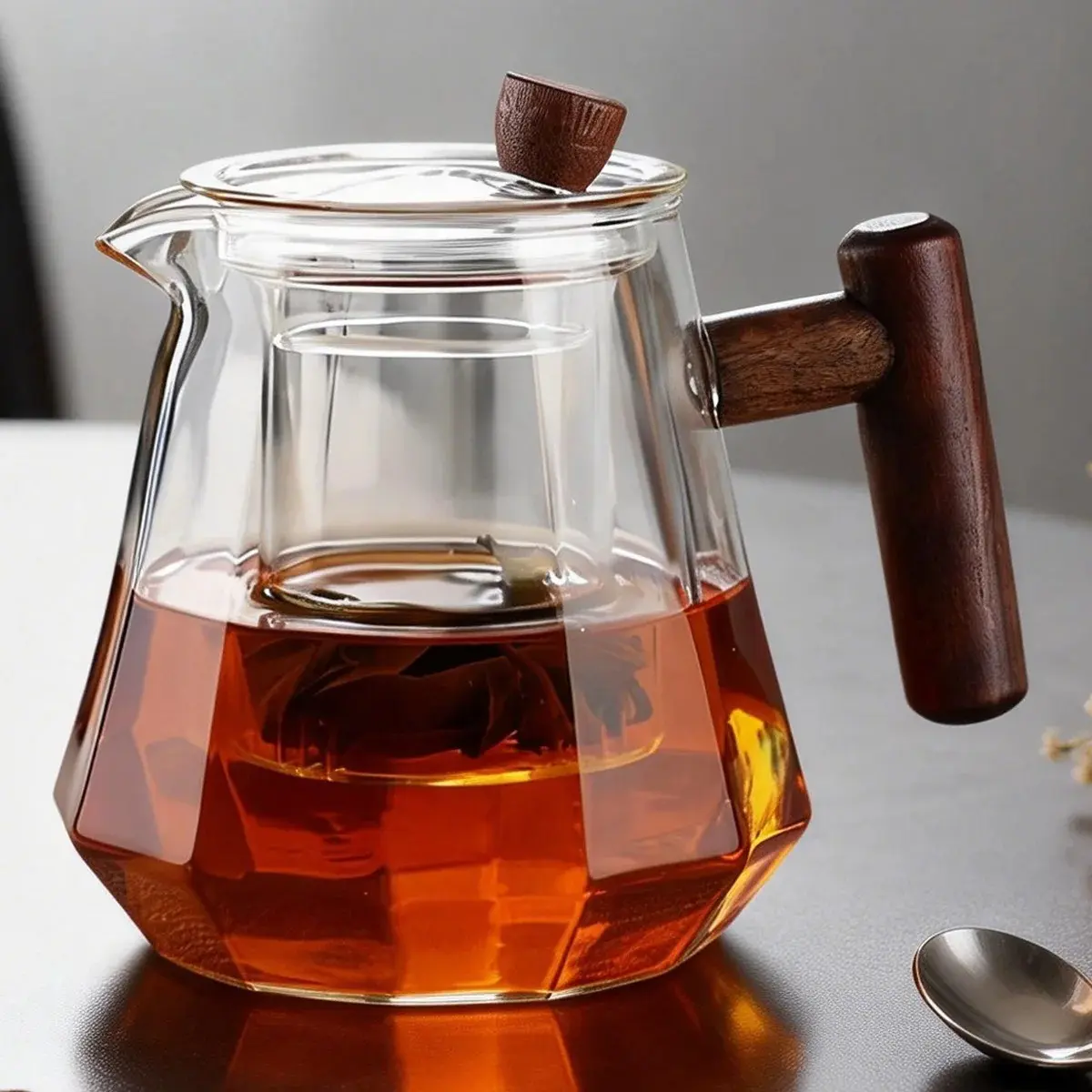 17oz/25oz Glass Teapot with Removable Infuser, Perfect Teapot, Teapot for Stovetop, Glass Tea Kettle with Wooden Handle, Stovetop Safe Borosilicate Material, Kitchen, Home