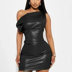 Spring/Summer 2025 New PU Leather Dress for Women — Sexy solid-color bodycon pleated short dress; sleeveless leather party club dress; casual women’s wear; check/formal/black options; one-shoulder design; light khaki; minimalist fit; basic gamis