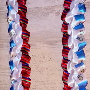 Guatemala graduation lei