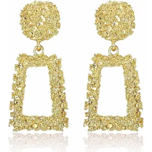 Drperfect  Statement Clip On Earrings for Women, Big Rectangle Geometric Dangle Clip Earrings Fashion Large  Hot Pink Drop Earrings for Women Non Pierced