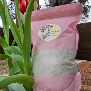 Bentonite Clay Detox Bath - Pink Packaging with Natural Ingredients for Healthcare and Therapeutic Use - Therapy Lavender Soothing Skin Repair Comfort Blend Flower