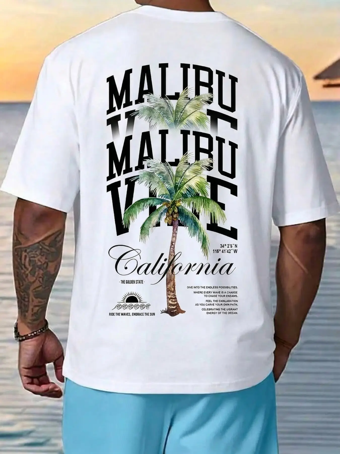 Malibu Vibe California Malibu Palm Tree California Vacation White Short-Sleeve T-Shirt, Menswear, Casual Street Fashion, Casual Summer Beach Streetwear Top, Premium Cotton Fabric, Oversized-Fit, Eye-Catching Palm Tree Print, Versatile
