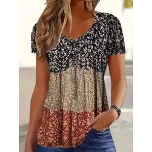 Plus Size Women V-Neck Casual Random Ditsy Floral Short Sleeve Top, For Summer