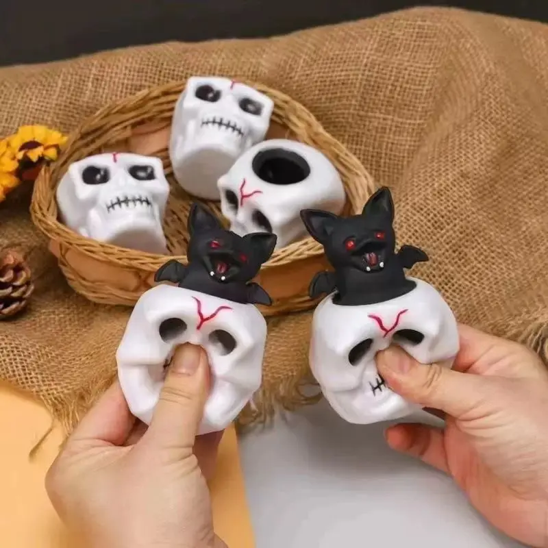Halloween Skull Squishy Toy - Spooky Slow Rising Squeeze Stress Relief Fidget Toy