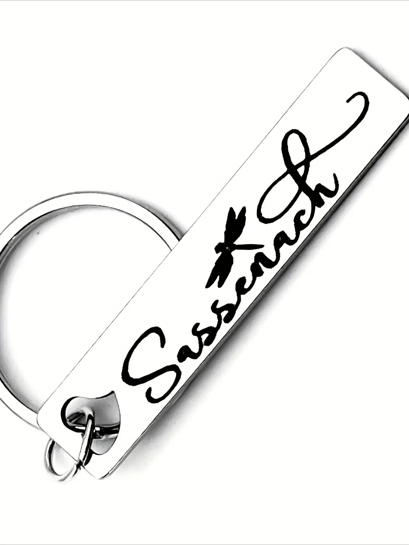 Outlander Sassenach Scottish novelty stainless steel keychain, stylish and simple personalized accessories, the perfect holiday birthday gift for family and friends