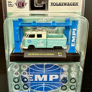 M2 Machines, EMPI - Model Kit with Lift - 1959 Volkswagen Cab Truck (Blue) limited edition to 9000 pcz