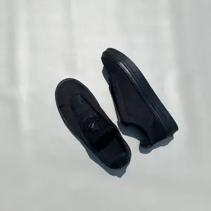 Large size, all-black BOA knob slip-on canvas shoes, lace-free, one-step slip-on, breathable, casual board shoes, no need to bend over to put on