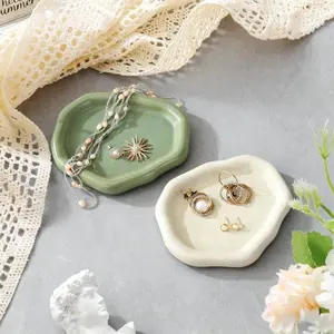 2-Piece Cloud-Shaped Jewelry Tray Set, Durable Thick Ceramic Material, Multi-Use for Jewelry & Perfume Display, Key Organizer, Decorative Organizer, Jewelry Storage Box