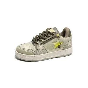 Men’s trendy skate shoes featuring a vintage, unique style with a star element design; comfortable for daily wear and street walking; rich material patchwork.