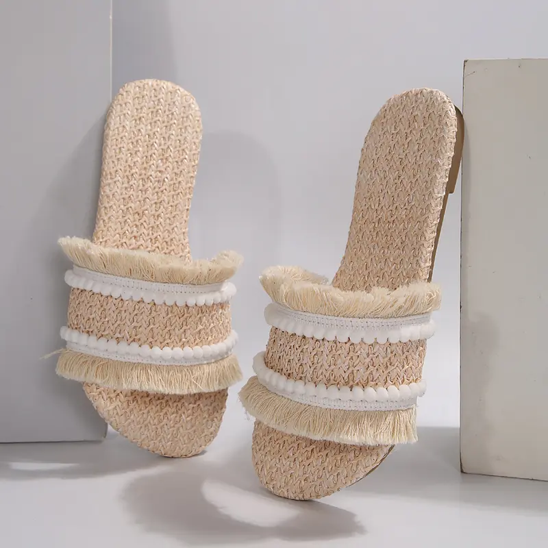 Women's Straw Non Slip Flat Bottom Tassel Weave Comfortable Summer Beach Slippers