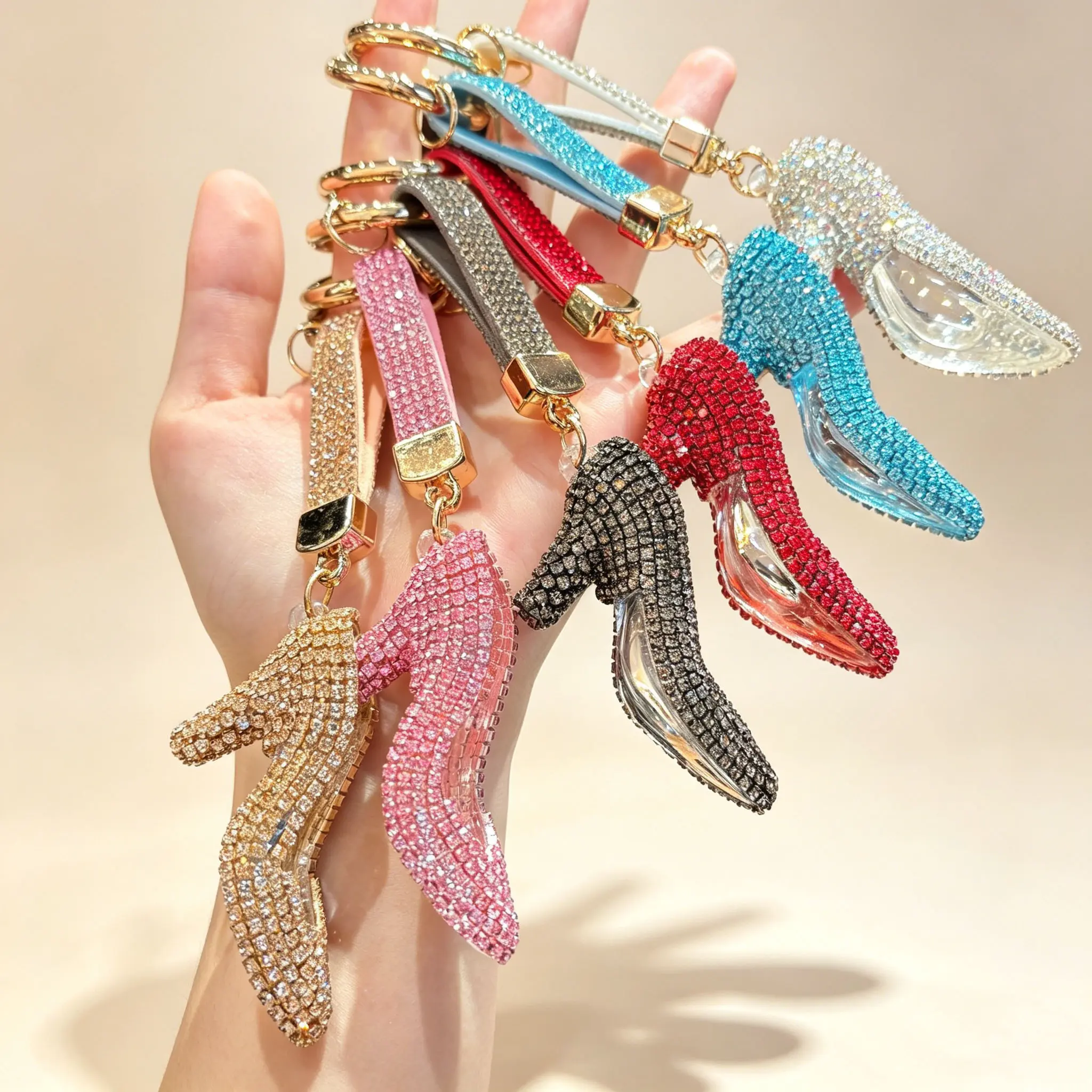 Sparkly Rhinestone High Heel Keychain, Cute Bling Shoe Key Ring Pendant for Handbag, Purse, Backpack, Fashion Gift for Girls