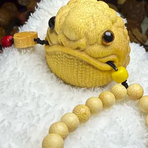 WenWan Jade Bamboo Carving “Lucky Frog” 4.7cm | WYSIWYG | Ships in 48 hours