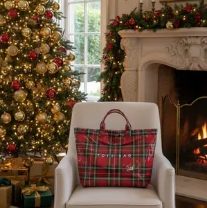 Christmas Tote Bag For Women Large Capacity Versatile Handbag For Daily Commute & Shopping Red Plaid Design Ideal For Women