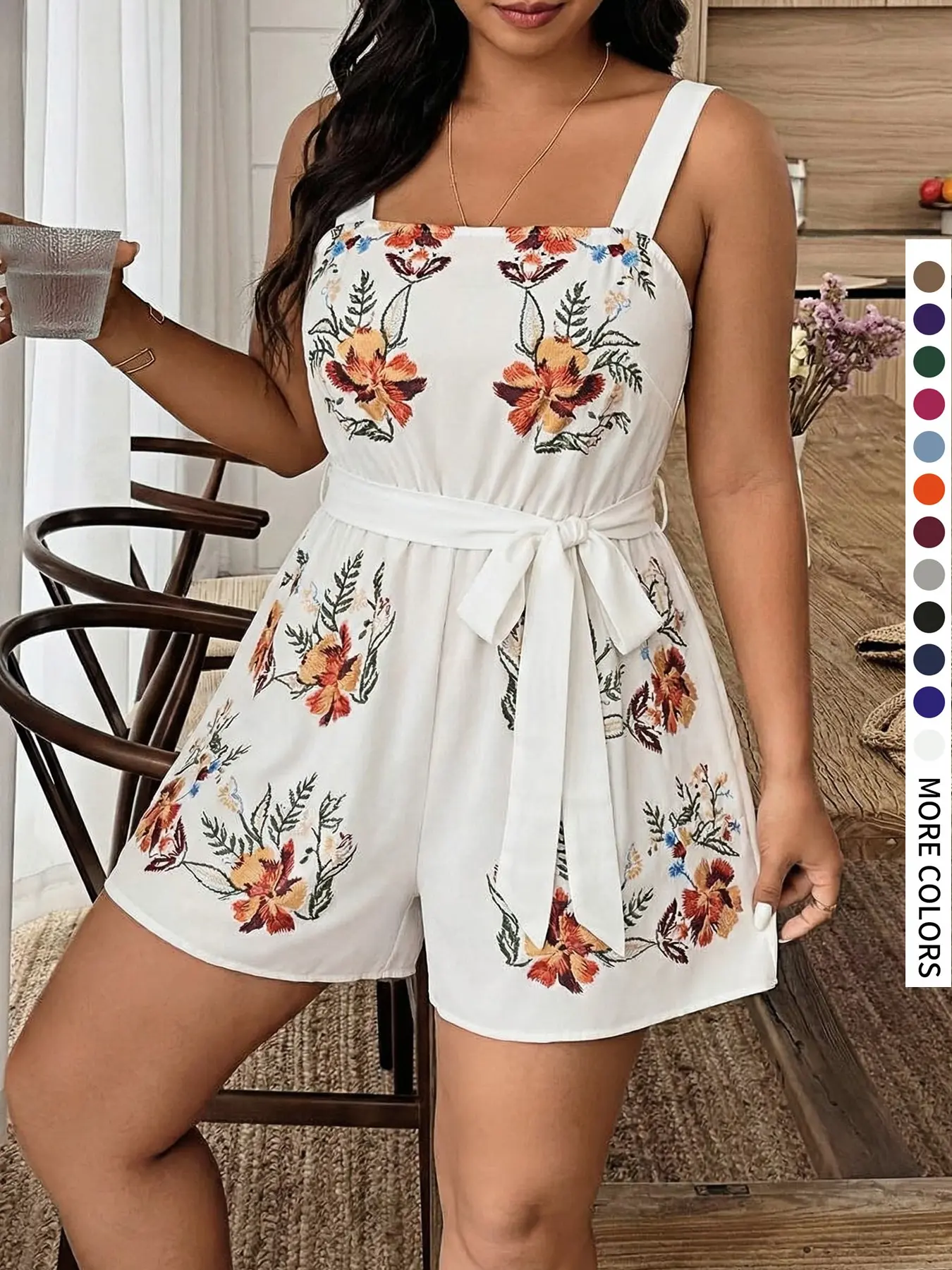 Plus Size Women's Floral Print Cami Sleeveless Short Romper, Summer Everyday Casual Belted Fit Romper, Beach Vacation Boho Bohemian Style, Perfect for Holidays