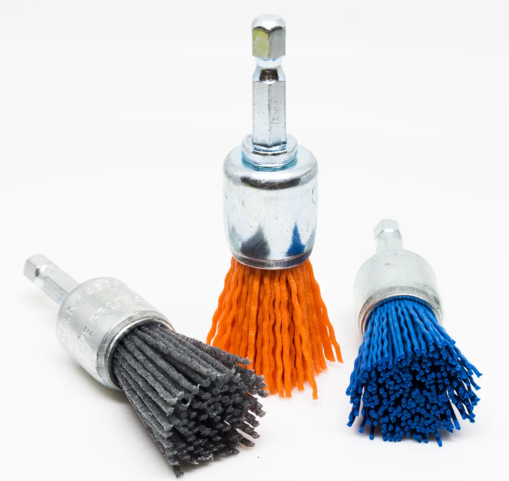 3/4" Nylon Wire End Brush 3/4" Nylon Wire End Brush