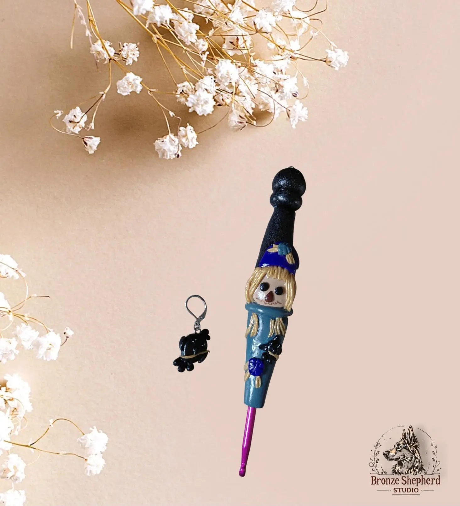 Polymer clay scarecrow crochet hook / scare crow crochet hook / fall halloween crochet hook knitting accessory
