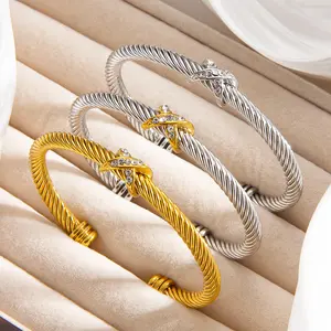 Elegant 18K Gold Plated Titanium Steel Clear Zircon Crisscross Cuff Bracelet Twisted Cable Design For Fashion-Forward Women