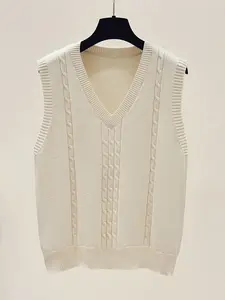 1 Piece Solid Color Casual Wear Knitted Vest with Twisted Pattern Design